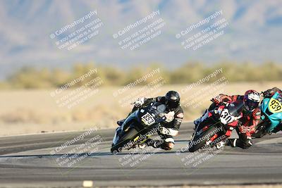 media/Dec-07-2025-CVMA (Sun) [[3e7d2de5dc]]/Race 18-Formula Twins-Formula 40 UL/